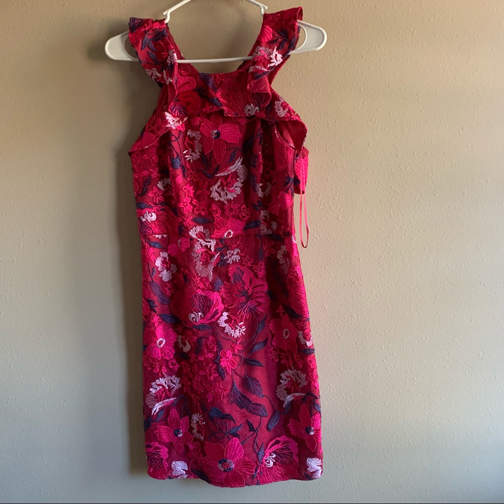 Halston. Cocktail Dress. Size 2